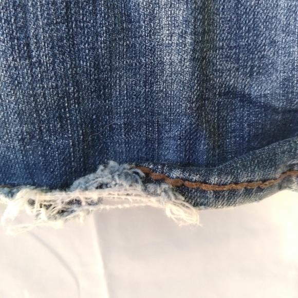 See Thru Soul Jeans Womens Size 31 Embroidered Med Wash Straight Leg - Picture 7 of 7